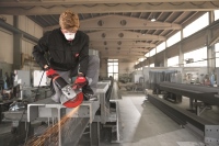 436-704 - L 26-6 230 Smerigliatrice angolare