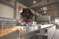 436-704 - L 26-6 230 Smerigliatrice angolare