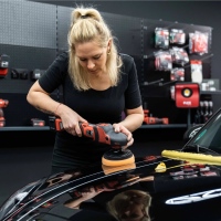 FX002 - Supporto a parete 3D per lucidatrice PE