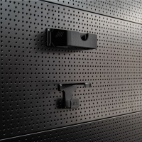 FX002 - Supporto a parete 3D per lucidatrice PE